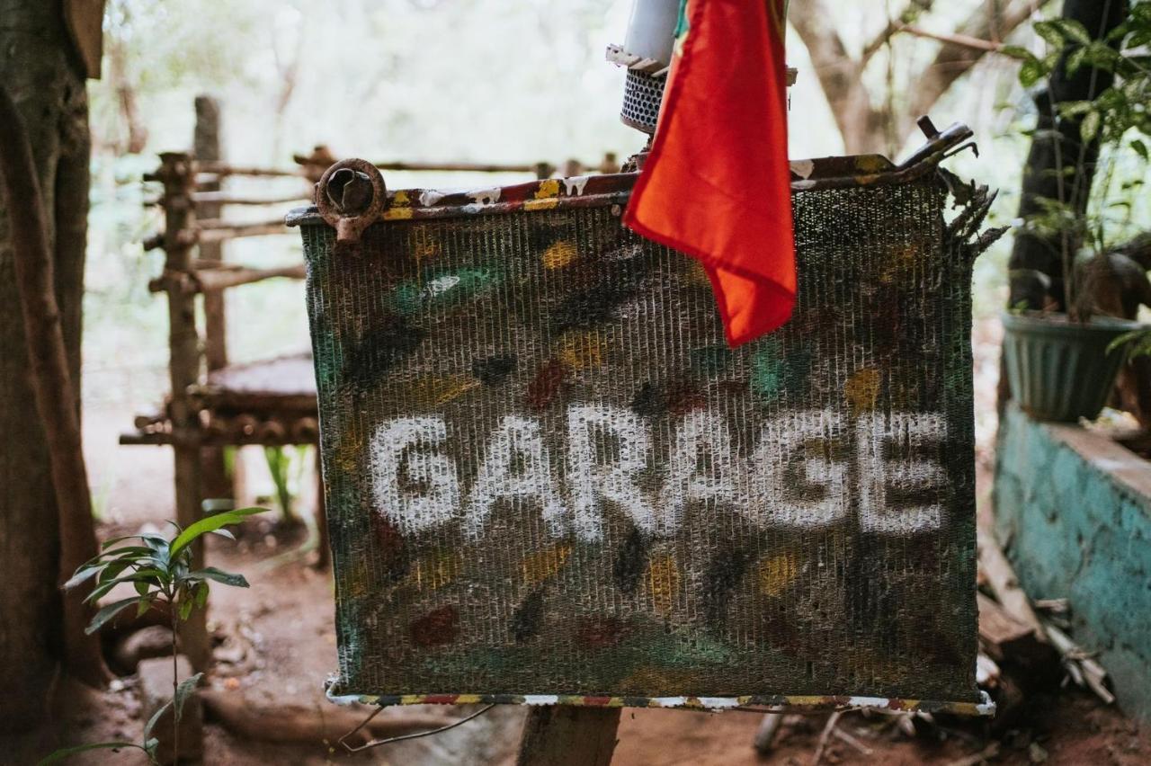 Hotel Hideaway Garage Dambulla Exterior photo